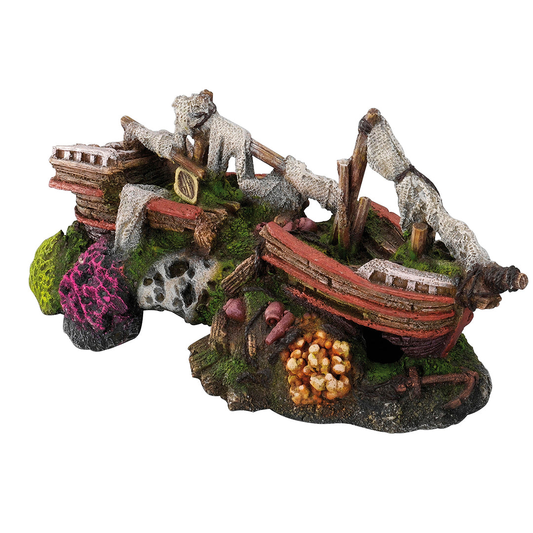Realistic Ship Ornament for Aquarium – Safe for Freshwater &amp; Saltwater Tanks – High-Quality Polyester Resin Decor