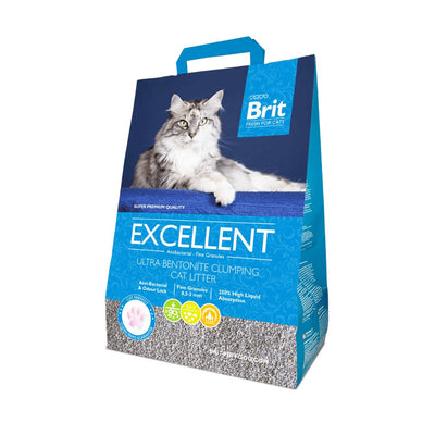 Bag of Brit Excellent cat litter with a cat on the packaging