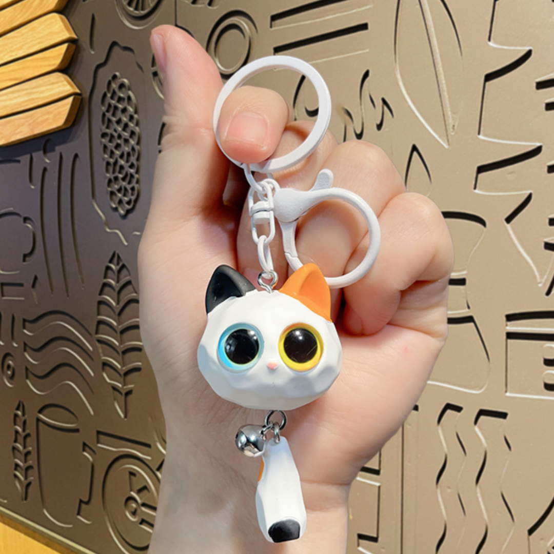 Cute Big Eye Cat Head Keychain Green