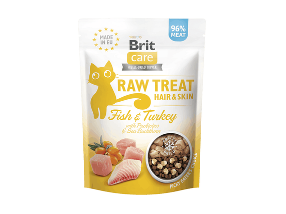 Freeze-dried raw cat treats made with 70% turkey and 26% salmon. High in protein and healthy fats, these tasty treats support your cat's diet. Easy to serve and perfect for rewards. Remember to provide fresh water