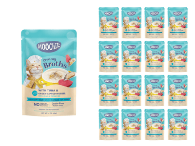 Pack of 16 pouches of Moochie Creamy Broth featuring tuna and green-lipped mussel, each pouch weighing 40 grams