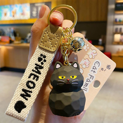 Wooden Carving Miao Miao Cat Family Keychain 4.7×3.4cm