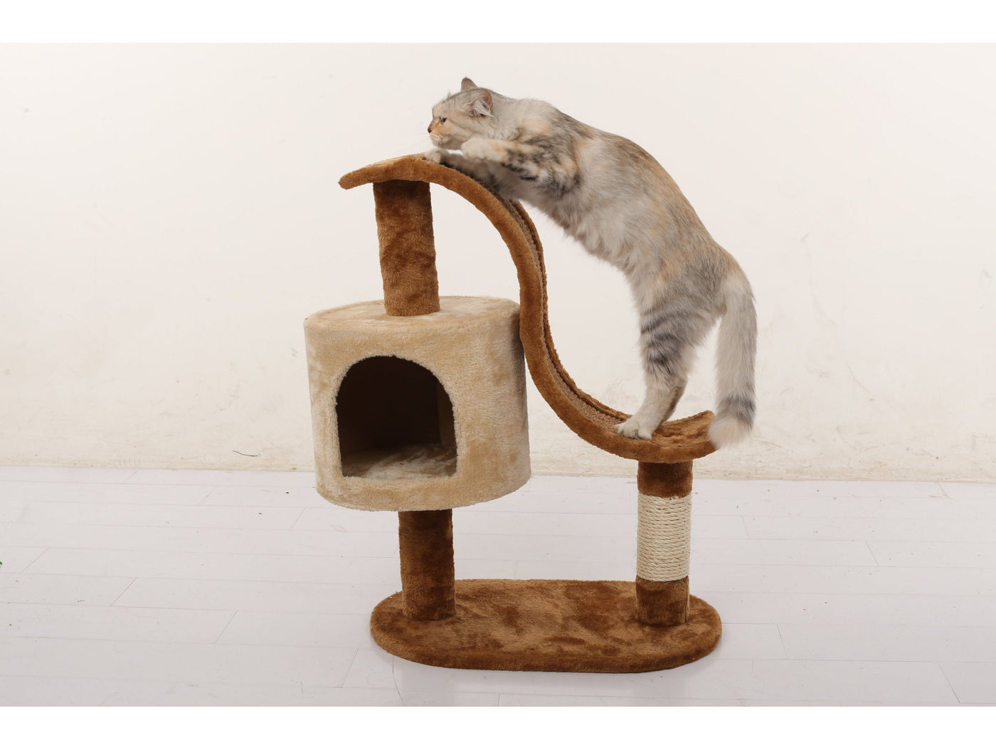 Cat Tree & Scratching As Photo 58X32X70Cm