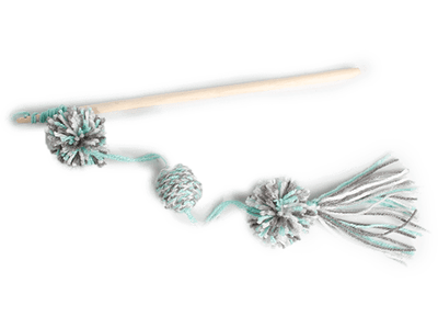 All For Paws (AFP) Knotty Habit - Yarn Pom Pom Wand