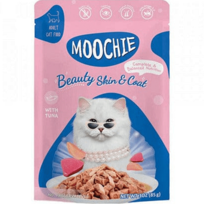 Beauty Skin & Coat Mince with Tuna, a grain-free pet food featuring premium ingredients like chicken and salmon oil. This nutritious formula is rich in omega fatty acids and taurine, promoting healthy skin and a shiny coat for pets, ideal for those with food sensitivities