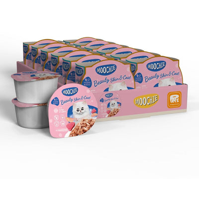Beauty Skin and Coat Mince with Tuna cat food, grain-free and packed with chicken, salmon oil, zinc, and taurine for healthy skin, a shiny coat, and balanced nutrition