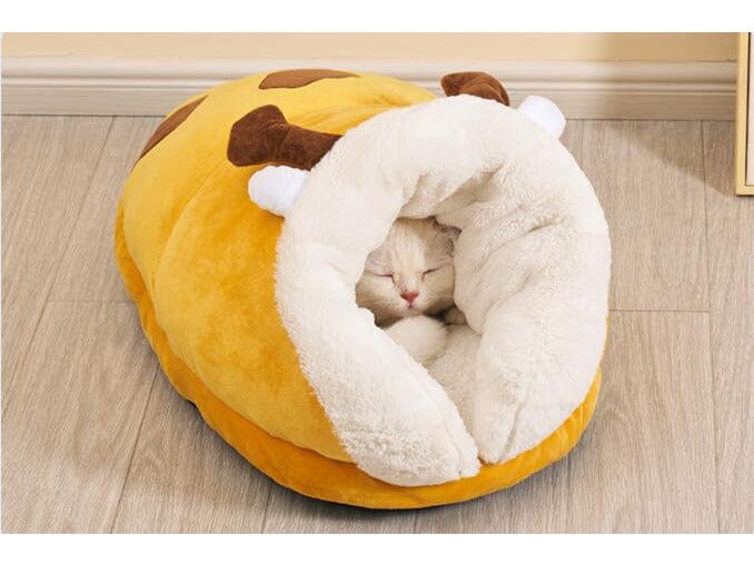 Cat Bed As Photo 53*33*H27Cm